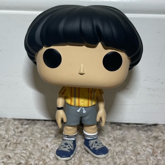 Mike Funko Pop #846, Stranger Things - Picture 2 of 6